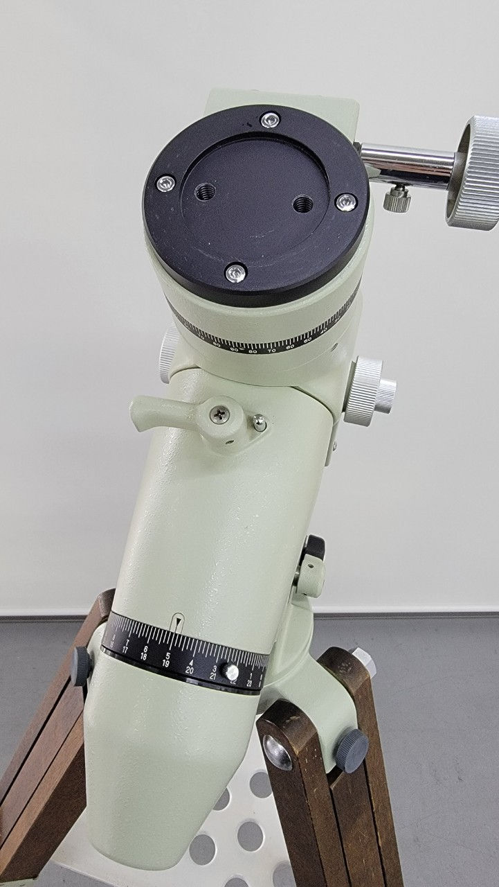 サムネイル： タカハシ EM2赤道儀+木製三脚