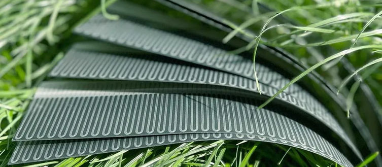 Energiewende: Neue biegsame Solarzellen lassen sich z. B. auf Folien, Rucksäcke, Fahrzeuge, Zelte oder Gebäudefassaden aufbringen