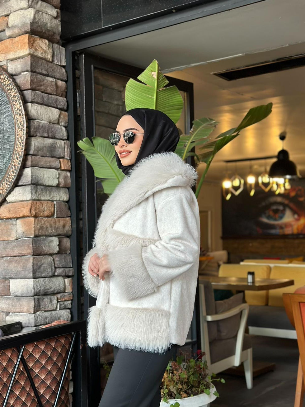 Küçük resim: Ekru Kürk