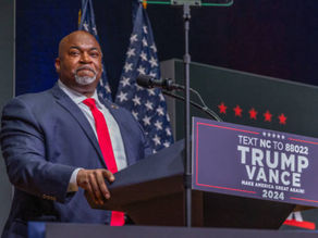 Trump vows to be 'best friend' to Jewish Americans, as allegations of ally's antisemitism surface