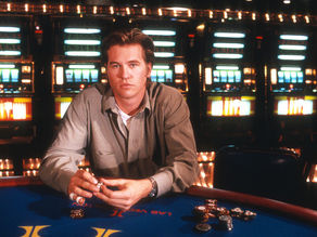 Val Kilmer, 'Top Gun' and Batman star with an intense approach, dies at 65