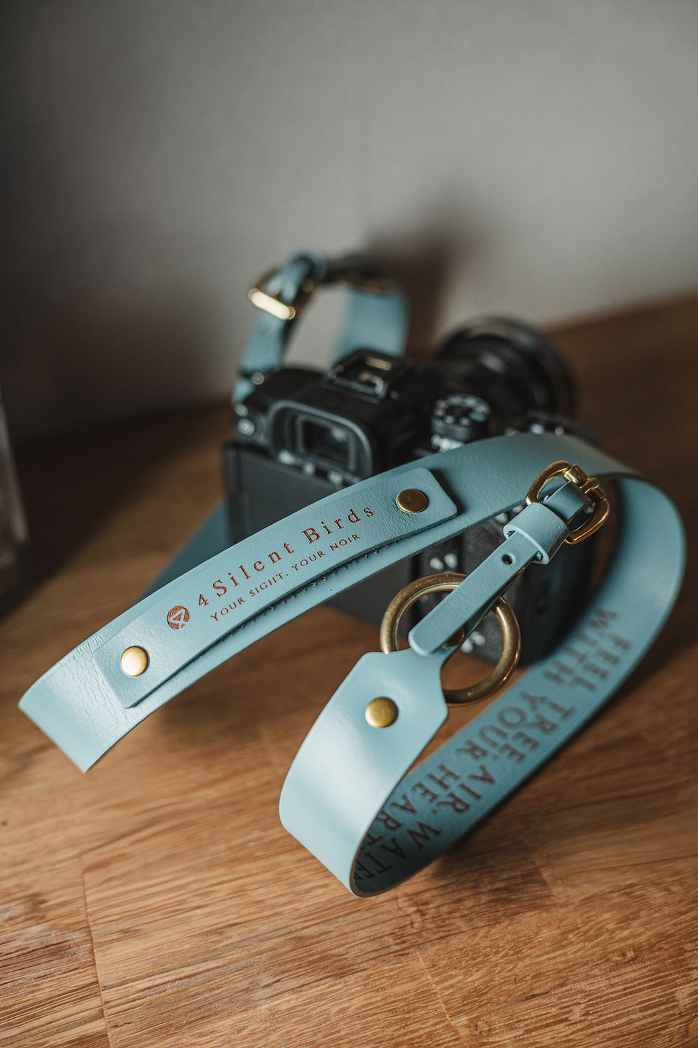 Thumbnail: MANUS | CAMERA STRAP | AUDENIR (Brass ver)