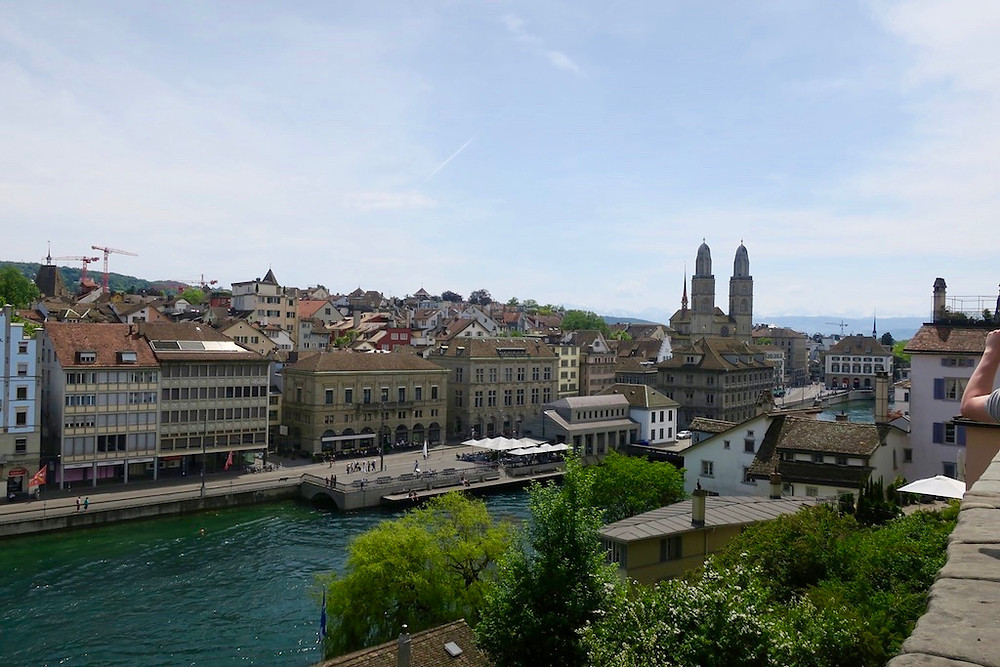 Blick vom Lindenplatz Zürich