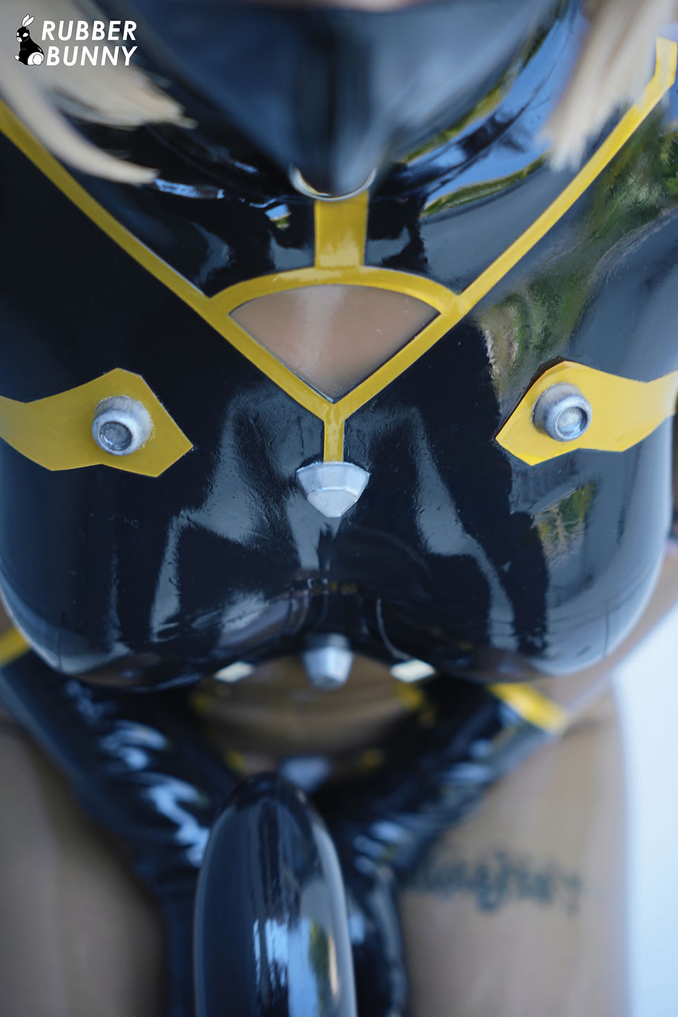 Miniaturbild: Cyberpunk Cat Latex Suit set Design by RubberBunny