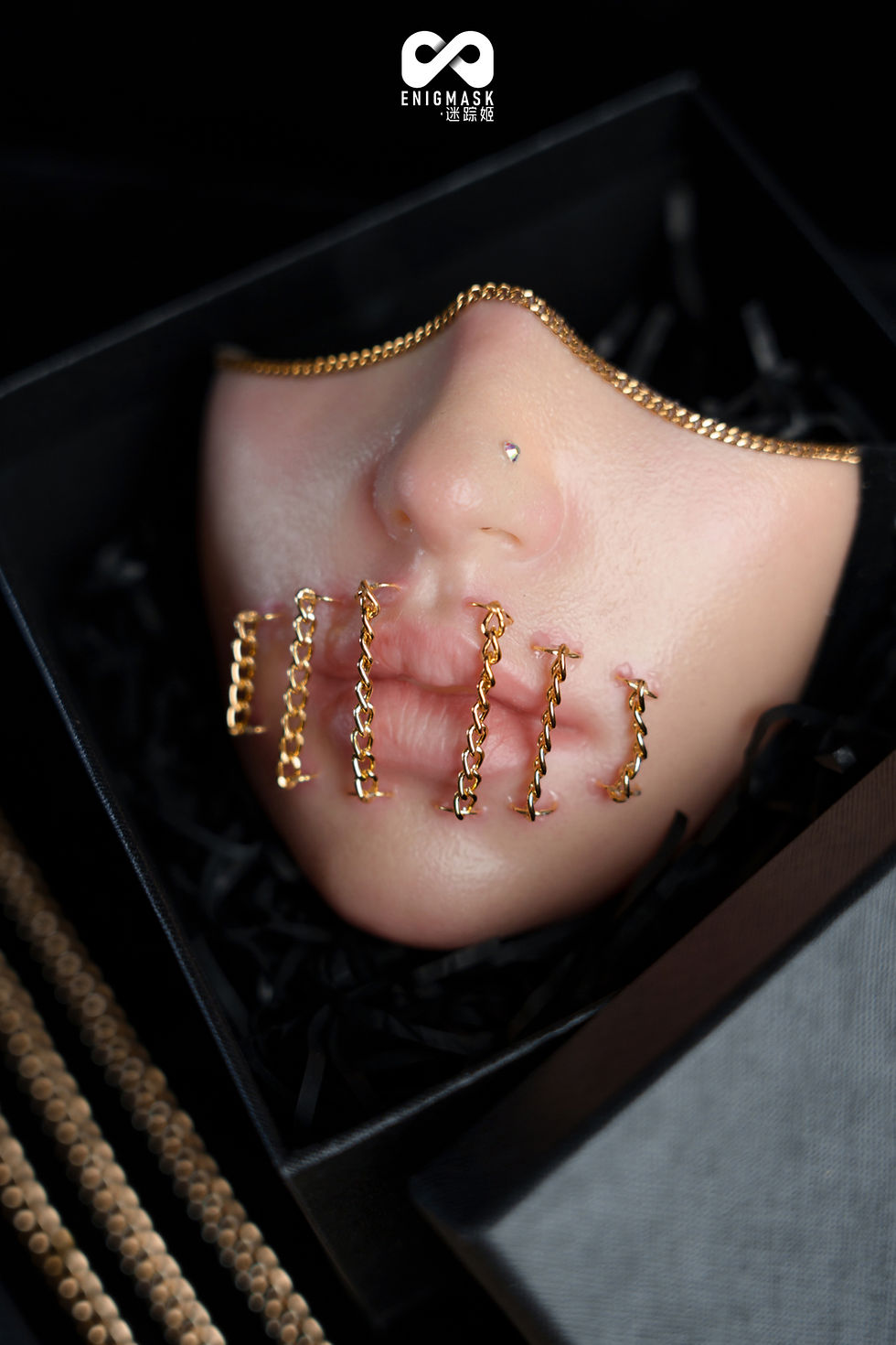 Miniature : EM01B Enigmask The Beauty Of Bondage: Nebula Chains