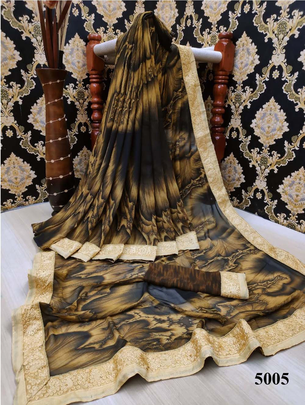 5005 Weightless Chiffon With Diamond Work Border Saree