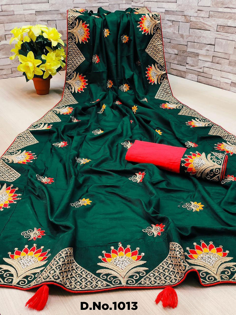 Bottle Green Pure Dola Silk saree