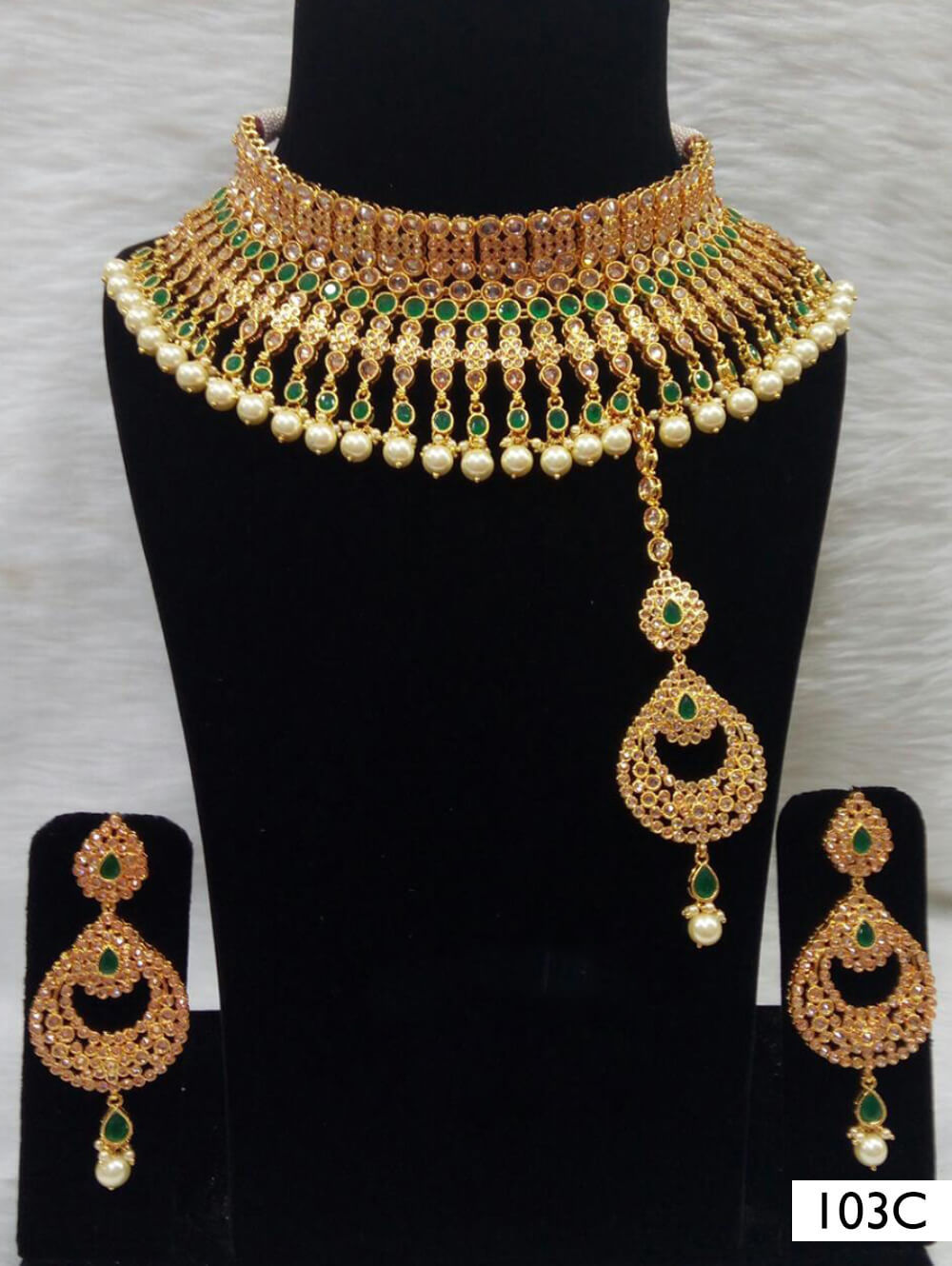 103C Green Bridal Wear Necklace Set With Maang Tika