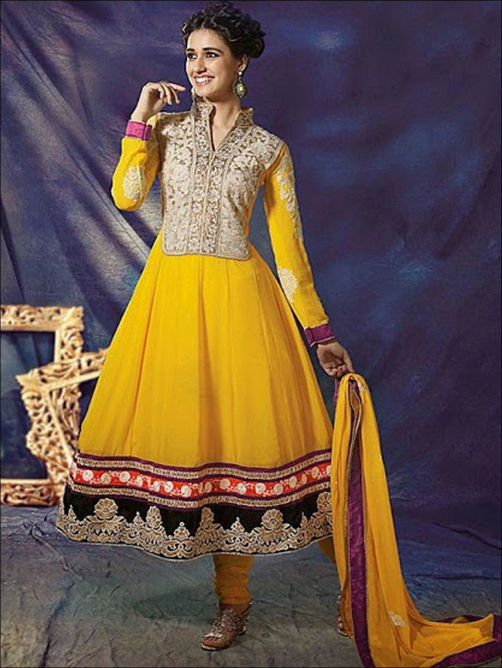 1004Yellow and White Anarkali Suit