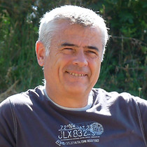 Pierre GAC, psychopraticien, coach en organisation,DU Ethologie humaine "clinique de l'attachement et systèmes familiaux", Master "coaching dans les organisations, Cours certifié de Permaculture