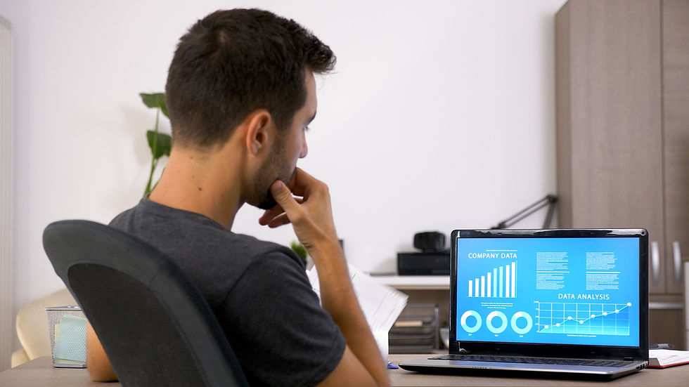 A digital marketer analysing performance of his metav ads this image is featured on the blog of powerful ways campaign + advantage impacts on meta ads on the blog of Jaseem, the best freelance digital marketing specialist in Kerala.