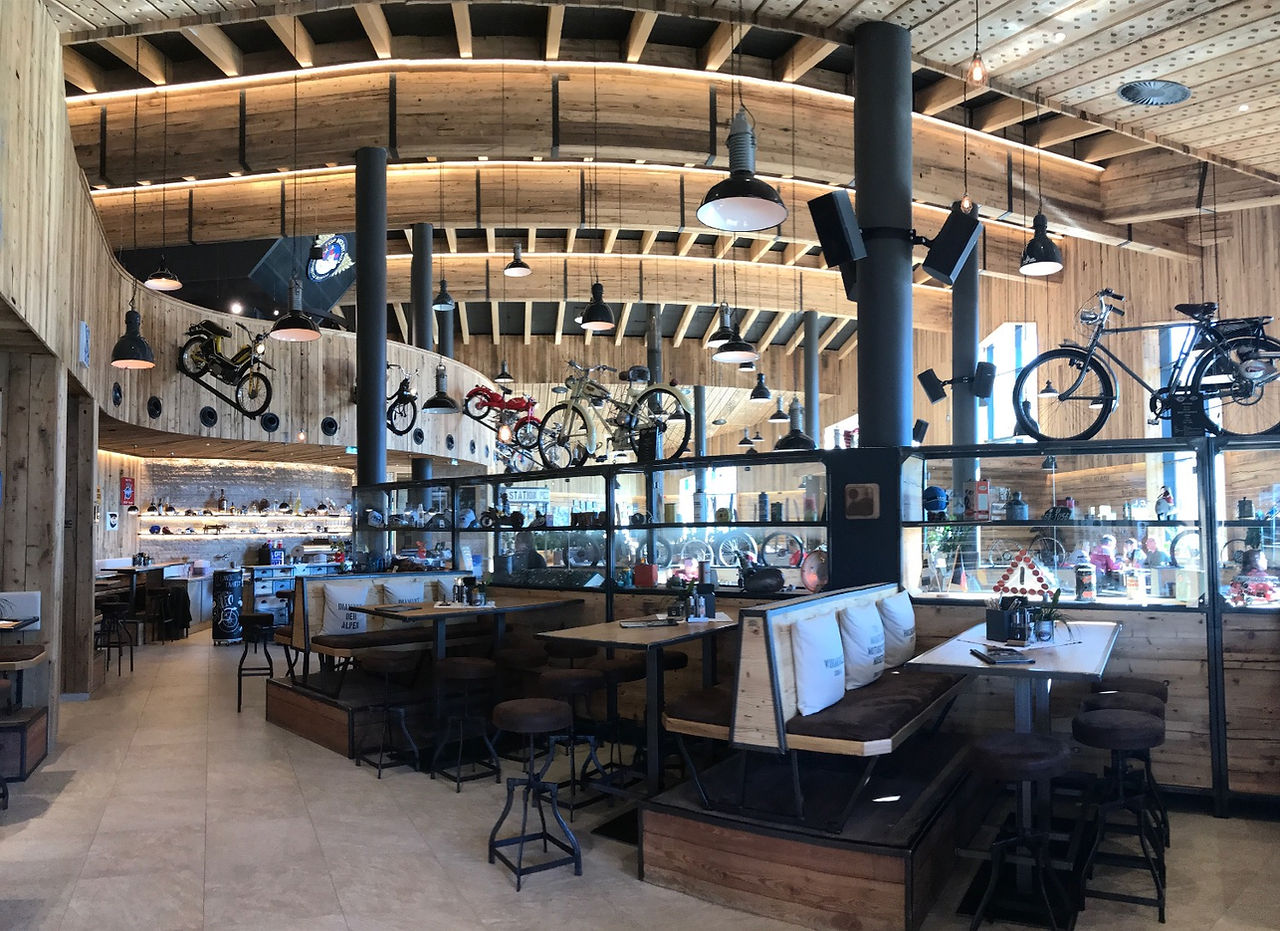 Coole Location - das Restaurant