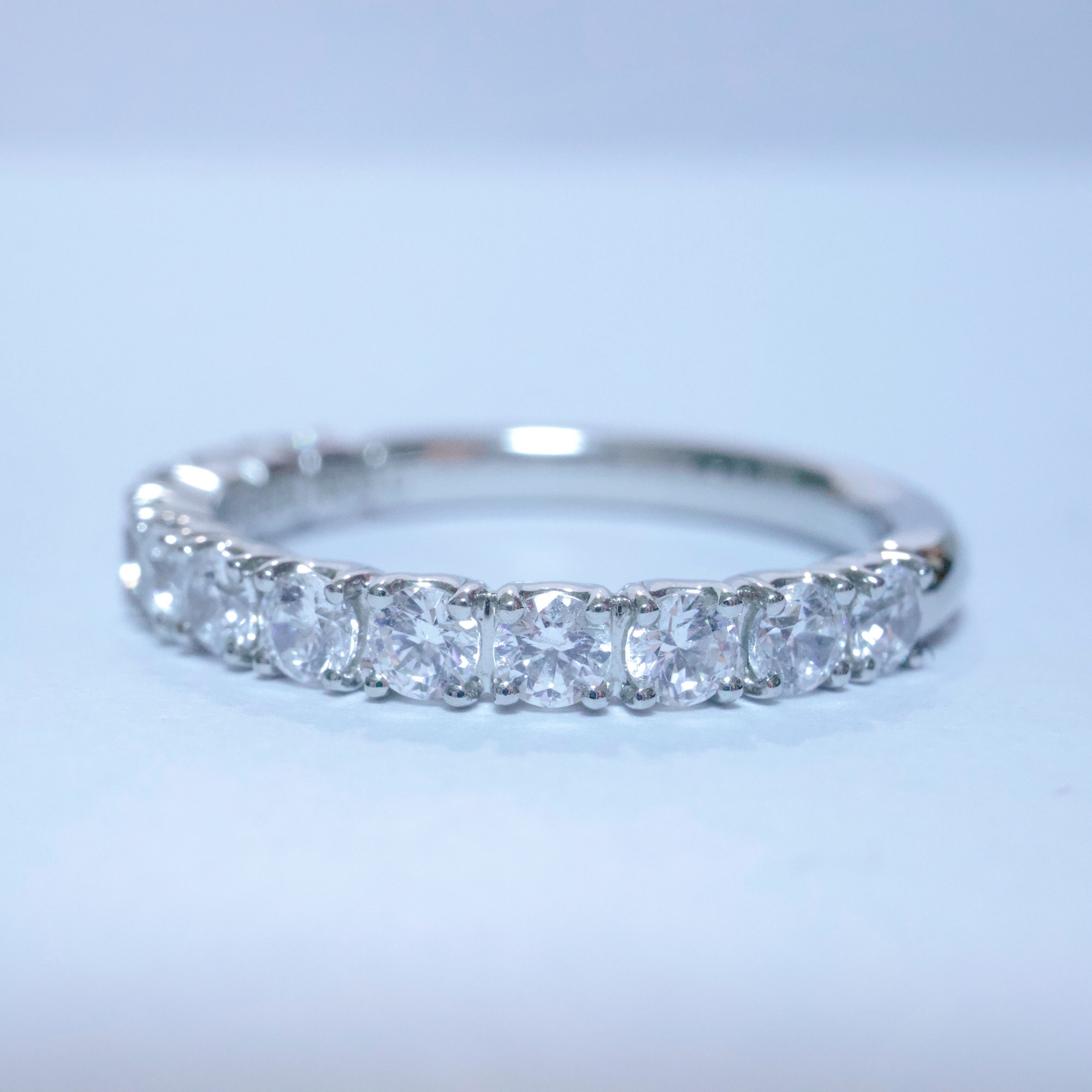 PT950プロング・ハーフエタニティの複製