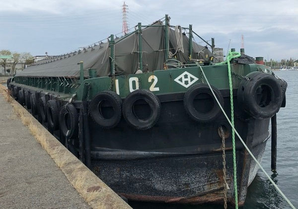 艀 はしけ とは 知られざる貨物や仕事の実態