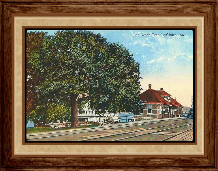 Le Claire Depot.jpg