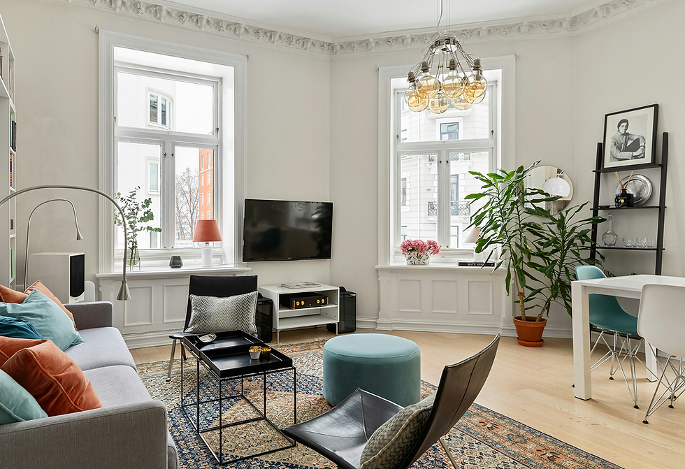 alex-tyson-7KX_nc0vCI4-unsplash 12.png