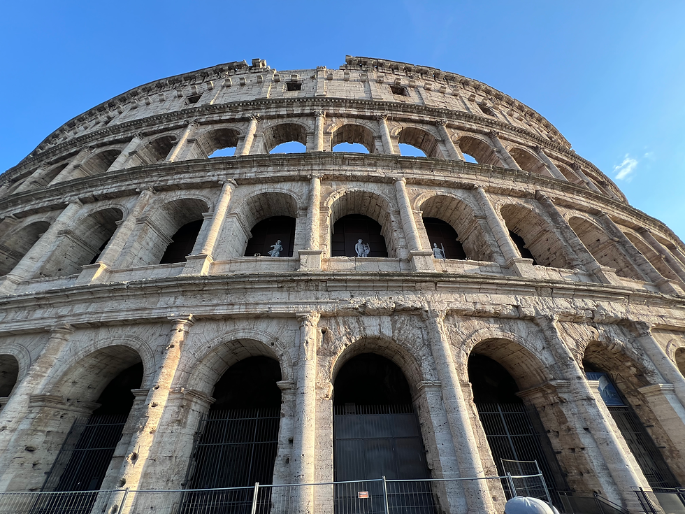 13 The Colosseum 3.HEIC