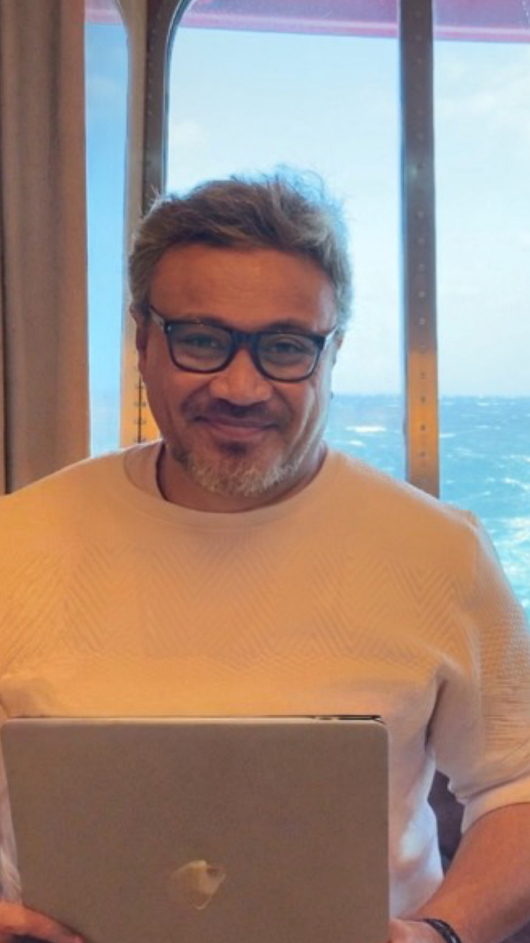 Writer: Robert Faletolu