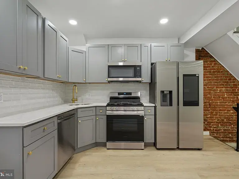 Thumbnail: 1924 Page Street Philadelphia 19121