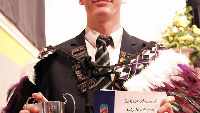 SENIOR ACADEMIC PRIZEGIVING