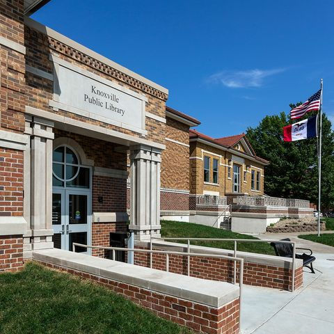 Knoxville Public Library Workshop & Feature