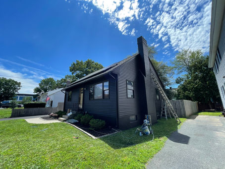 Cromwell, CT Exterior Revival: From Faded Yellow to Vibrant Blue