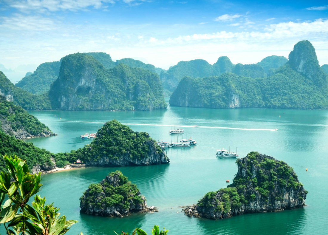 The Ultimate Guide to Ha Long Bay Weather in April: Everything You Need to Know