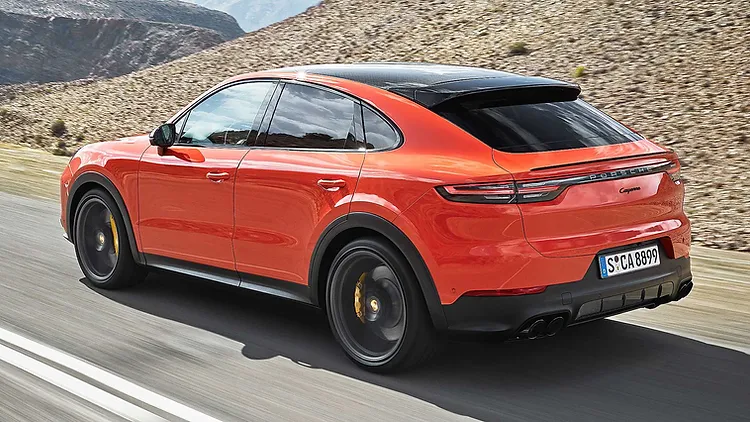 Porsche cayenne orange andorre