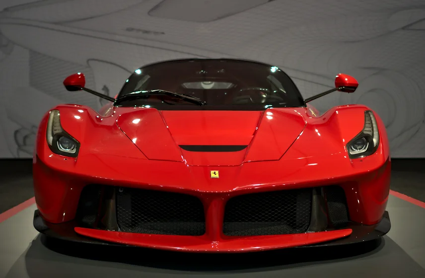 la laferrari rouge andorre