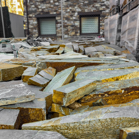 Muestras de piedra natural en Ramilo Construccions Andorra