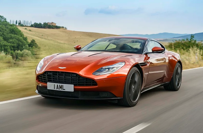 aston martin orange en andorre