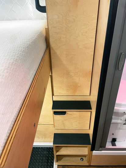 VAN CABINETRY 18