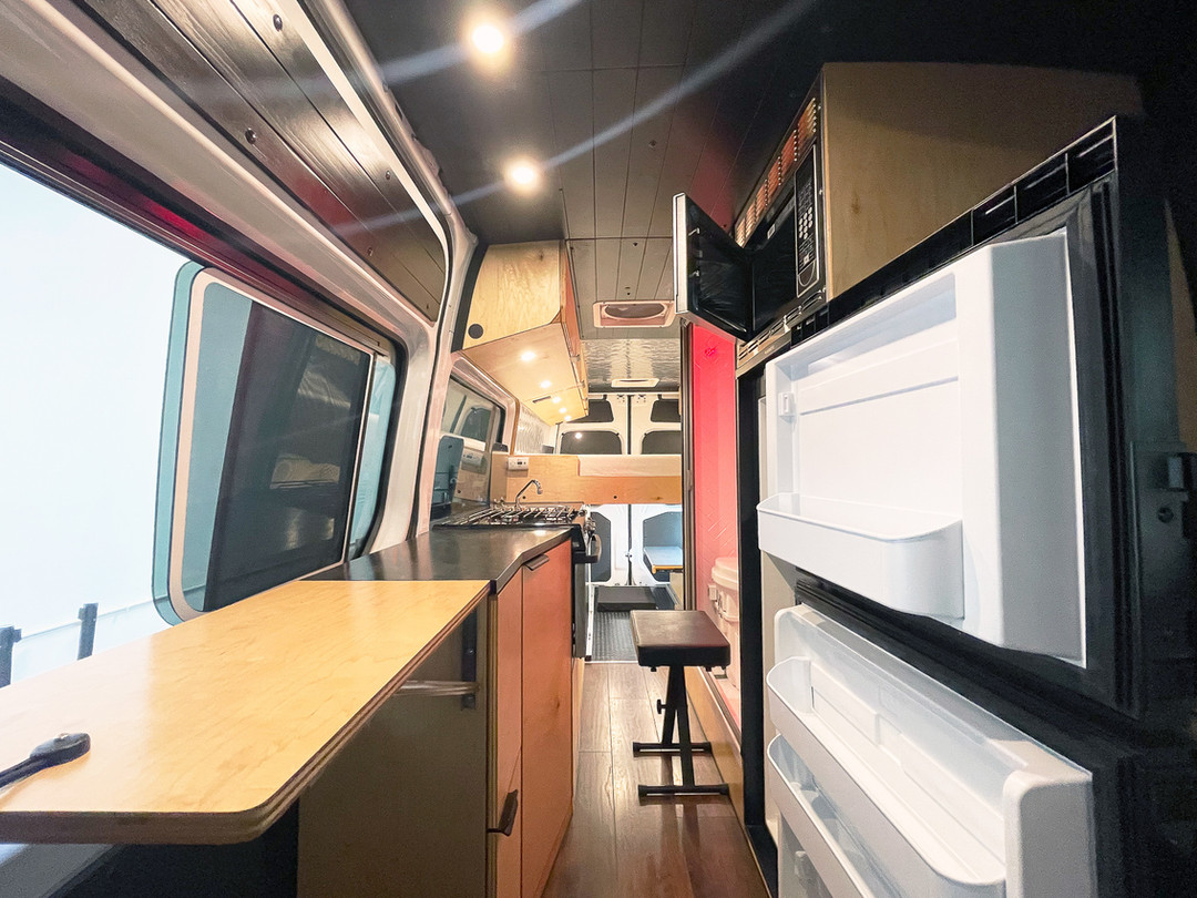 VAN CABINETRY 8