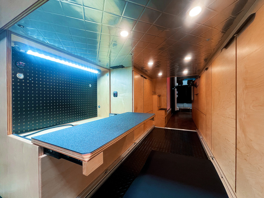 VAN CABINETRY 13
