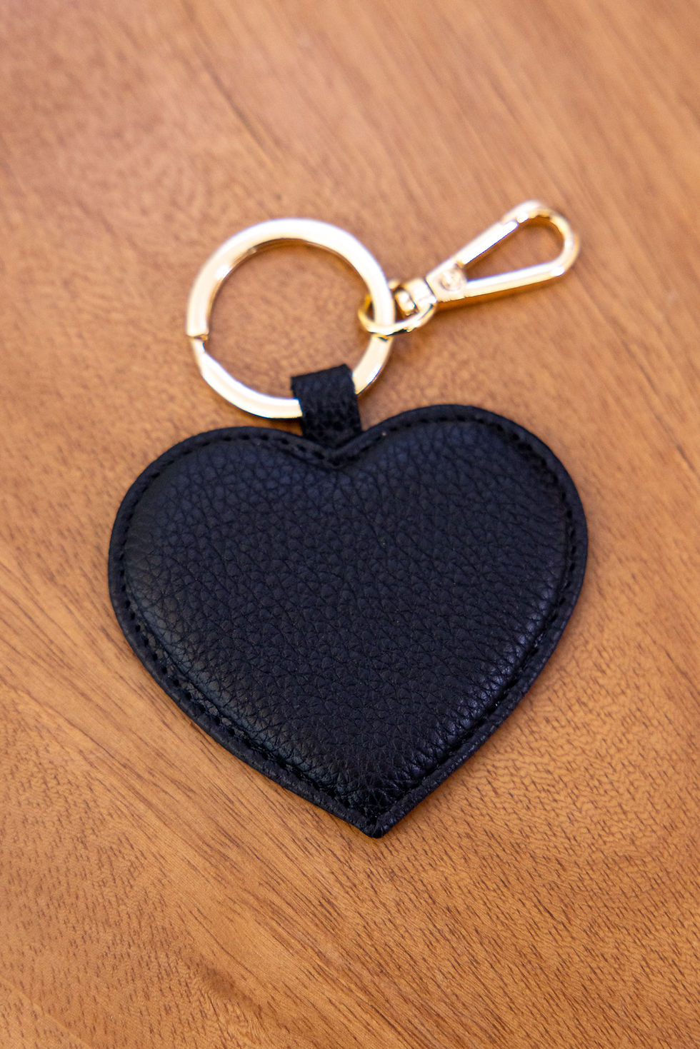 Miniatura: Corazón clásico charm