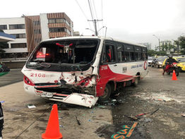 15 heridos tras accidente de tránsito al sur de Cali