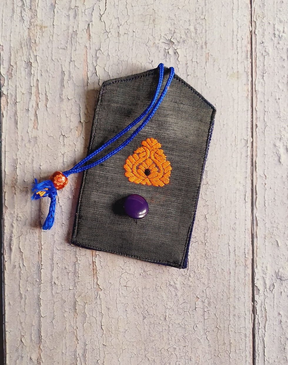 Thumbnail: Ethnic Keyholder (Kingkhap)(Grey-Orange)
