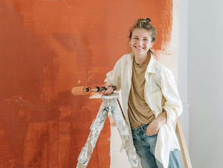 Wallpaper vs. Paint: Which is Better for Your Home?