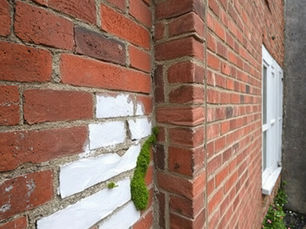 How Damp Affects Brickwork: Early Signs and Repairs