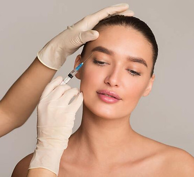 woman-with-perfect-skin-receiving-botox-injection-2021-08-27-23-28-44-utc-min (1).jpg