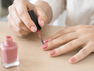 NGUY CƠ DỊ ỨNG KHI LÀM NAILS