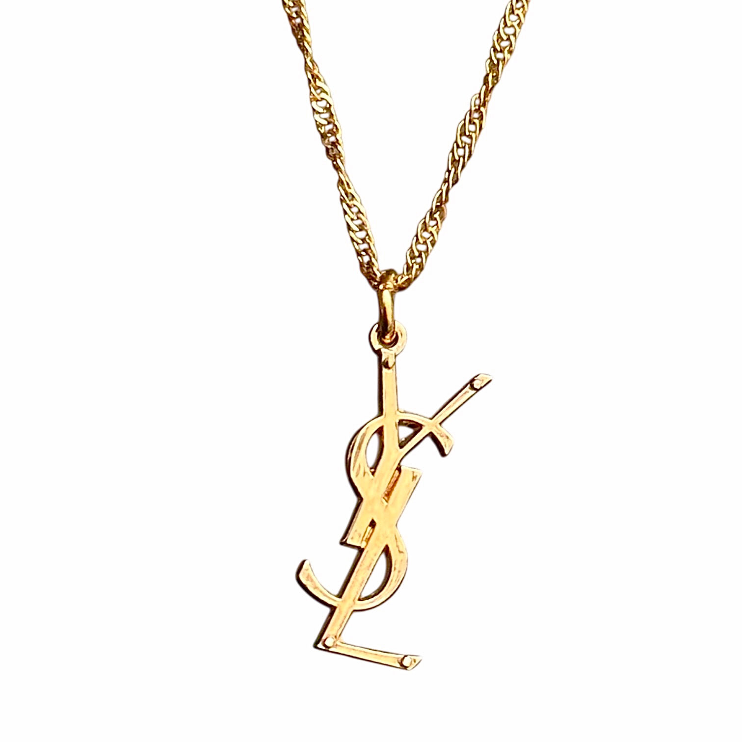 collier upcyclé luxe ysl léonie joaillerie vue de face sur fond blanc