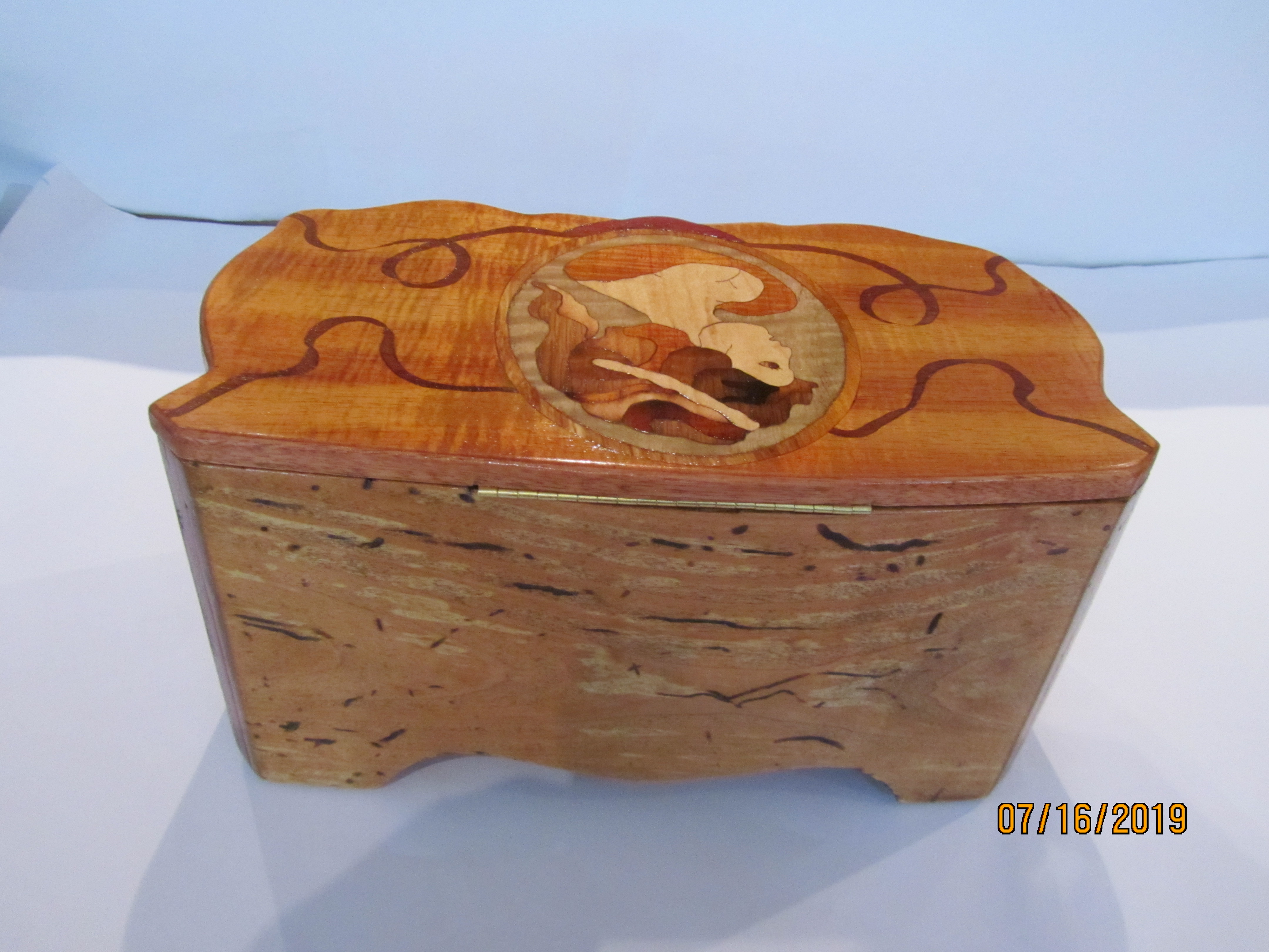 PB#250 French Marquetry 2 Cameos wit