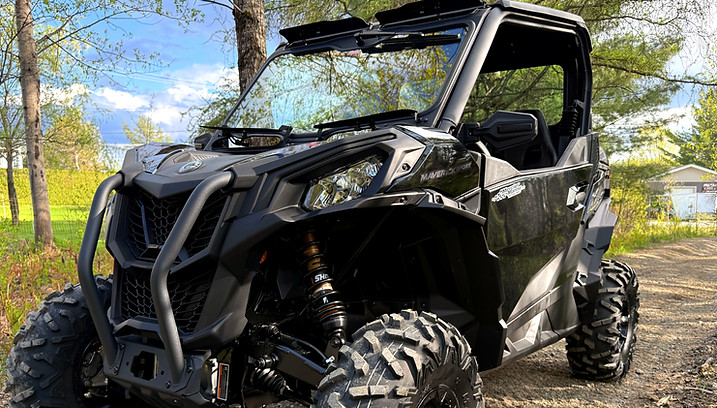Location Side by side (côte-à-côte) Can-am Maverick 1000R 2025