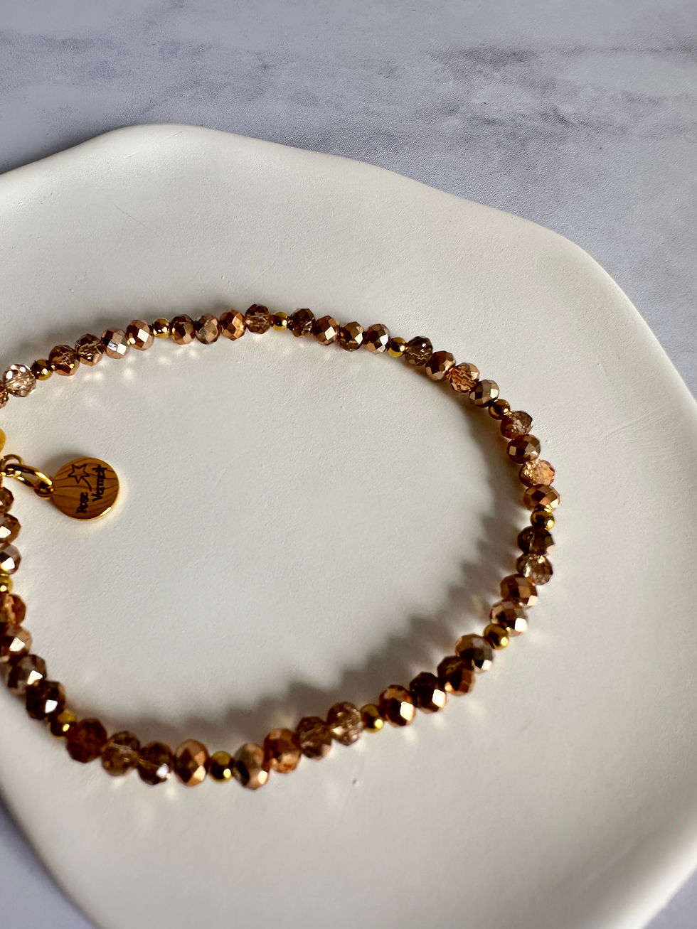 Miniature : Les bracelets, nuances de Beige