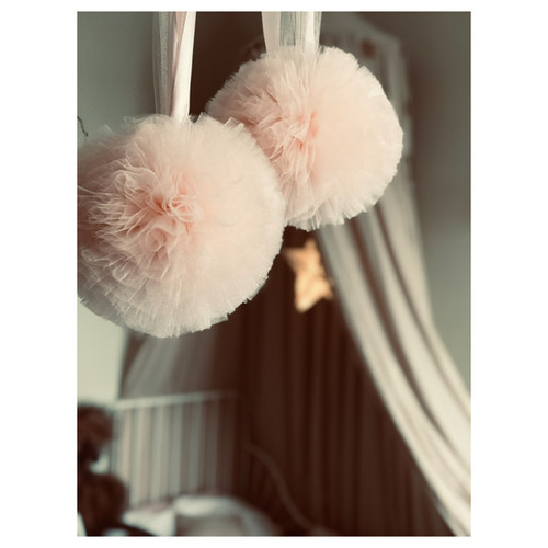 Pompons Créatifs 200 Pièces - Diamètre 20 Mm - Thème Rose (4 Nuances) - Pour Décoration DIY, Guirlandes, Couture, Artisanat