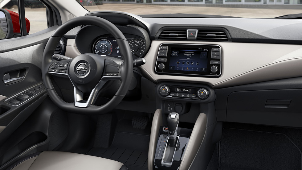 VERSA_Gallery_interior_06_horizontal_3200x1800.jpeg