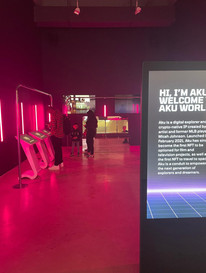 Pick the Right Digital Display to Optimize your Business.jpeg
