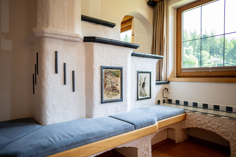 Suite Berghof Kachelofen.jpg