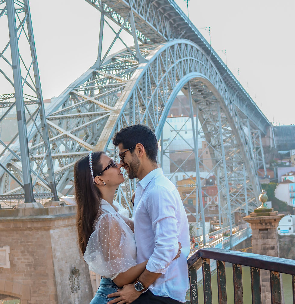 A Ponte Luís I é um dos símbolos mais conhecidos da cidade do Porto